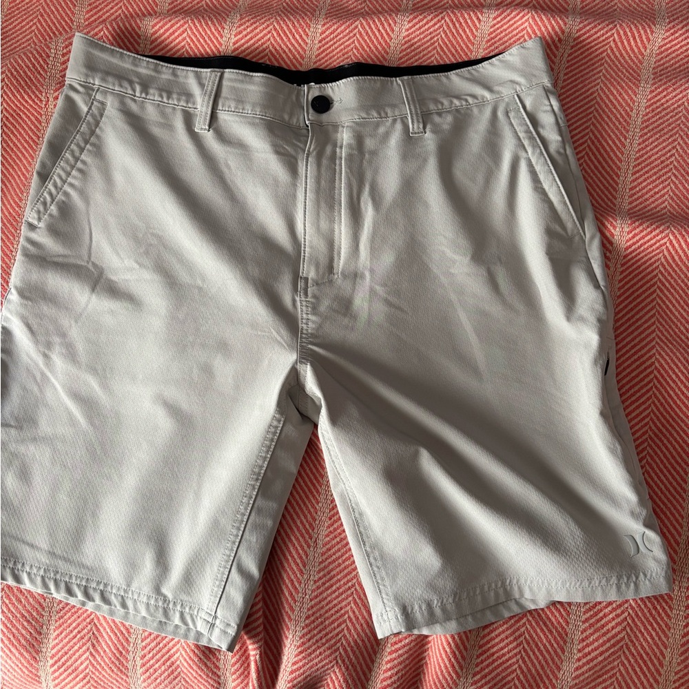 Hurley Men's Light Gray Walkshorts